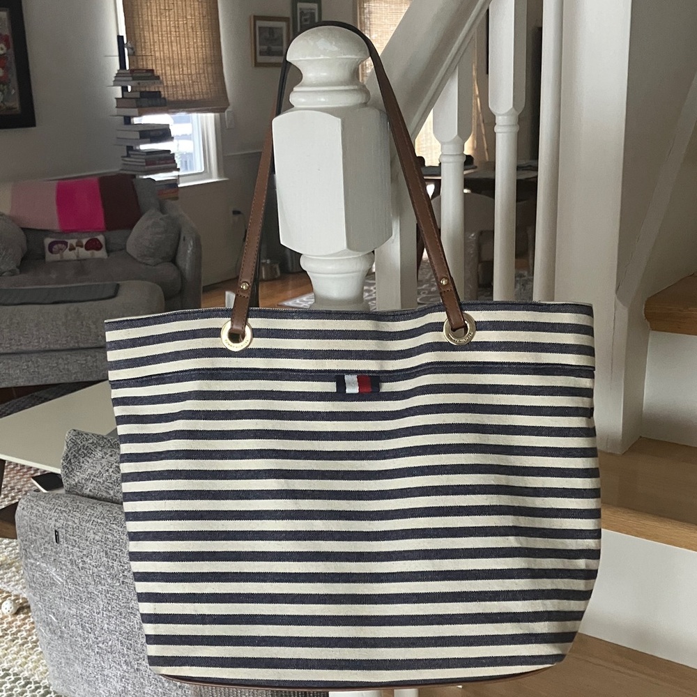 Large Hilfiger fabric striped tote bag with brown vegan handles 19” x 14”